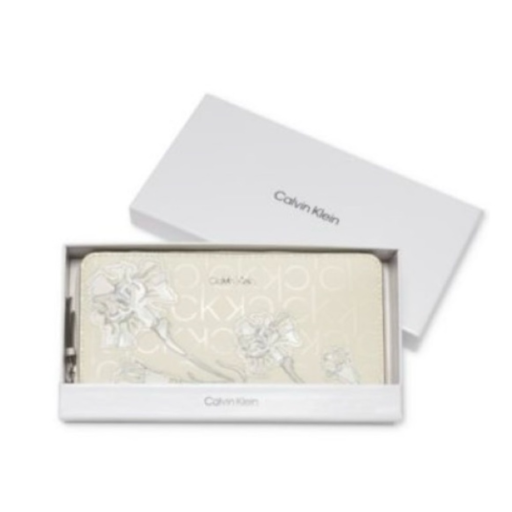 NWT CALVIN Klein Wallet